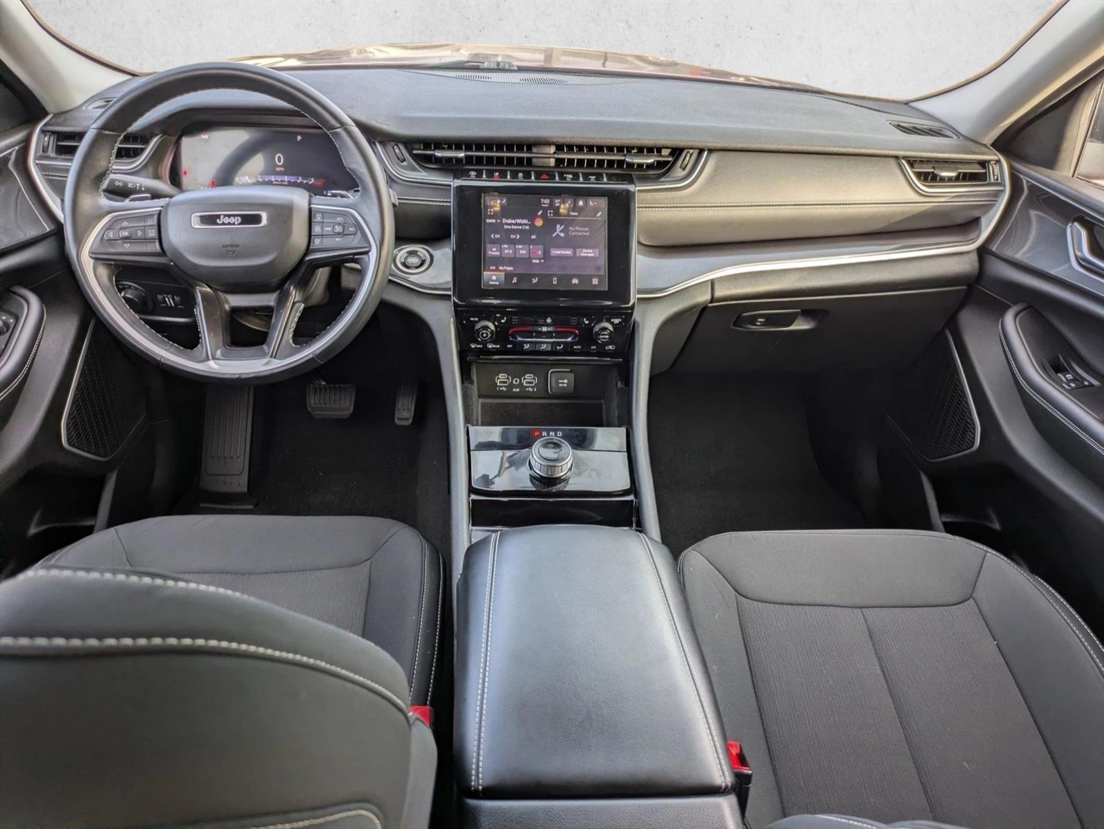 Thumbnail: 2022 Jeep Grand Cherokee L - 4