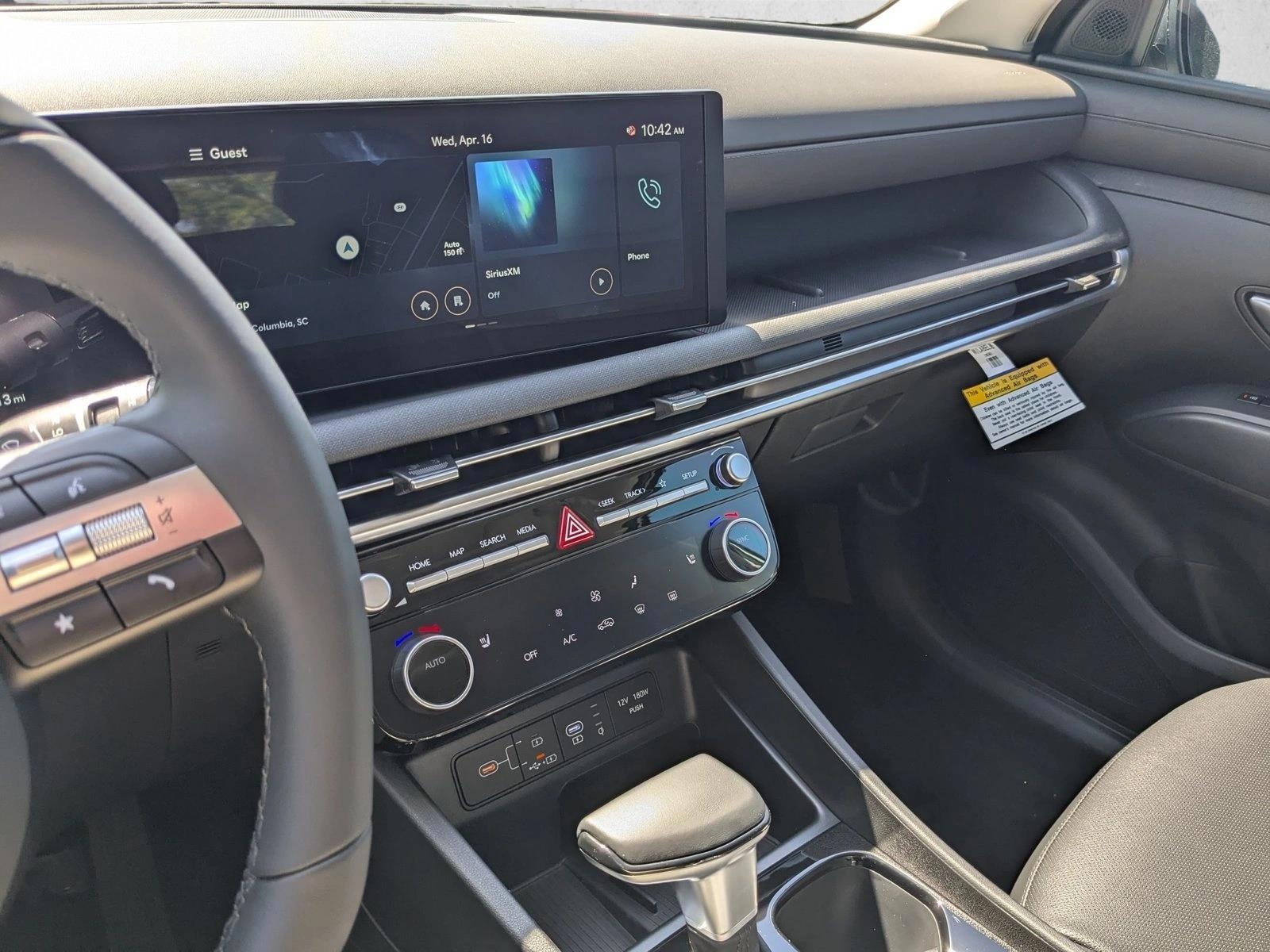 2025 Hyundai Tucson SEL Convenience - Photo 13