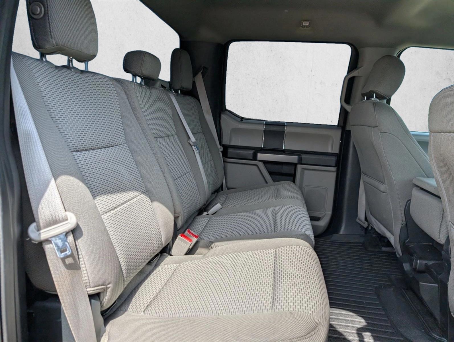 2019 Ford F-150 XLT - Photo 18