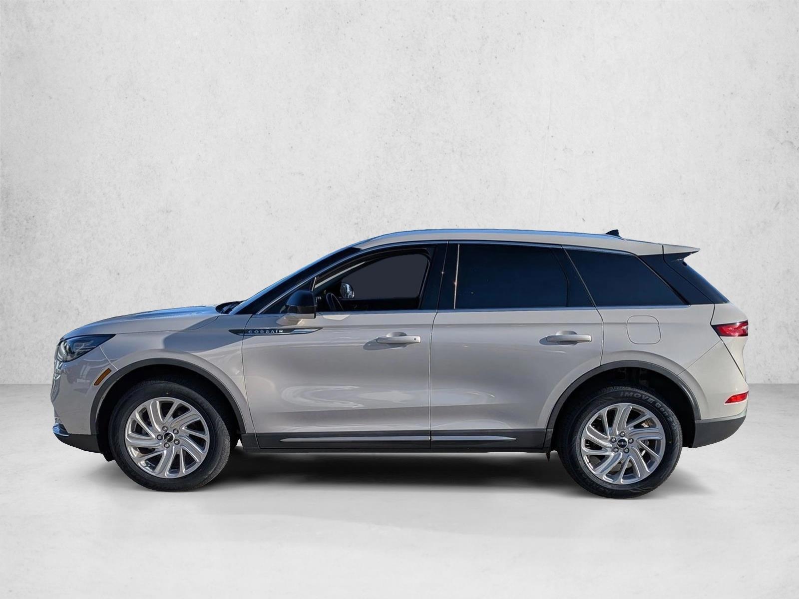 Thumbnail: 2020 Lincoln Corsair - 2