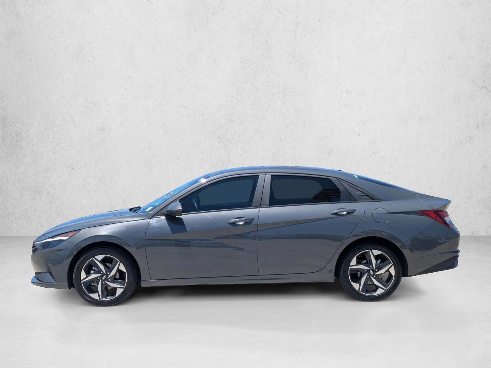 Thumbnail: 2023 Hyundai Elantra - 2