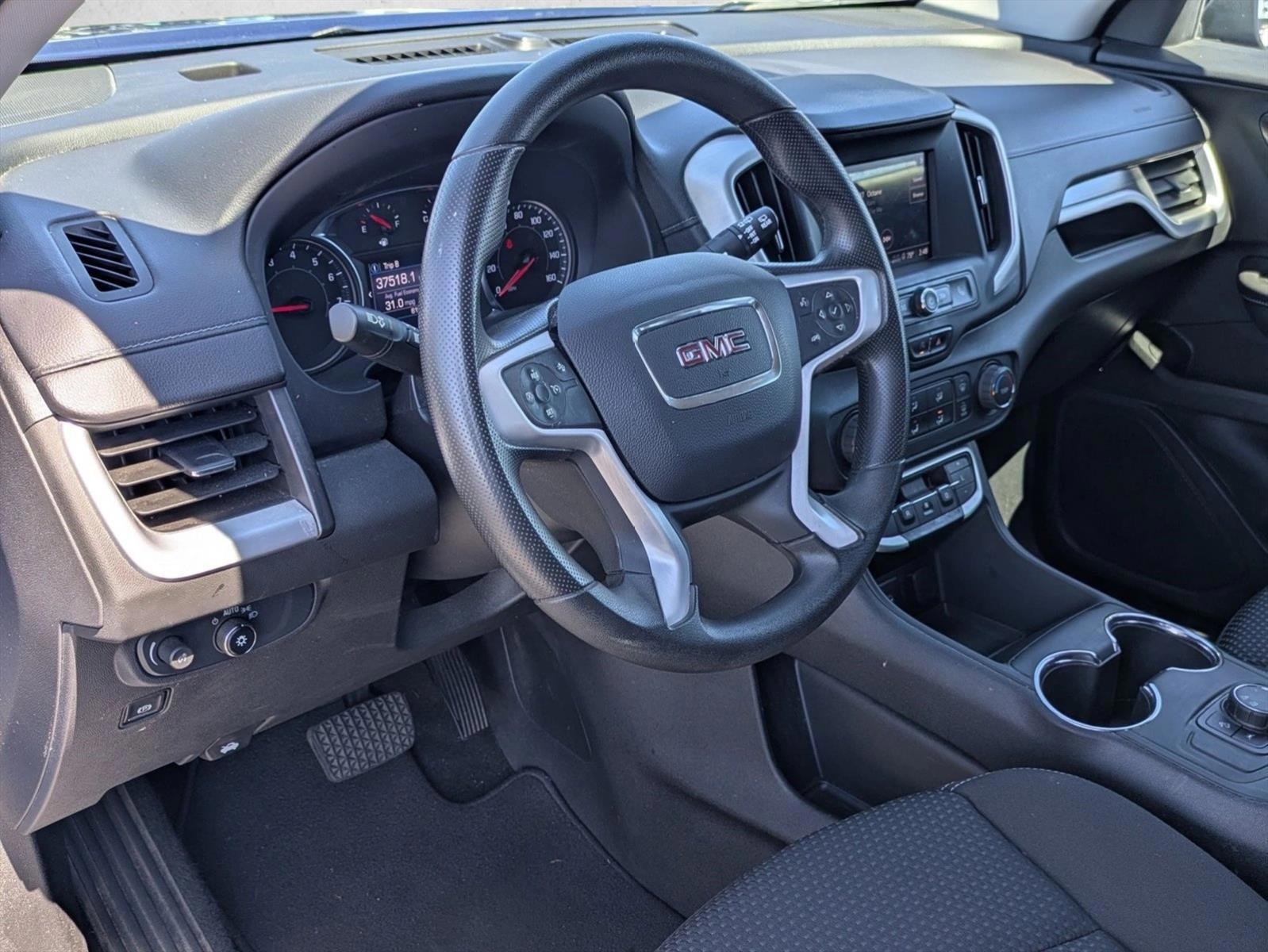 Thumbnail: 2022 GMC Terrain - 3