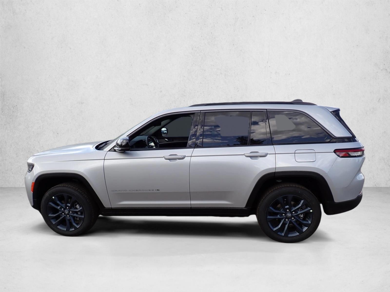 Thumbnail: 2026 Jeep Grand Cherokee - 2