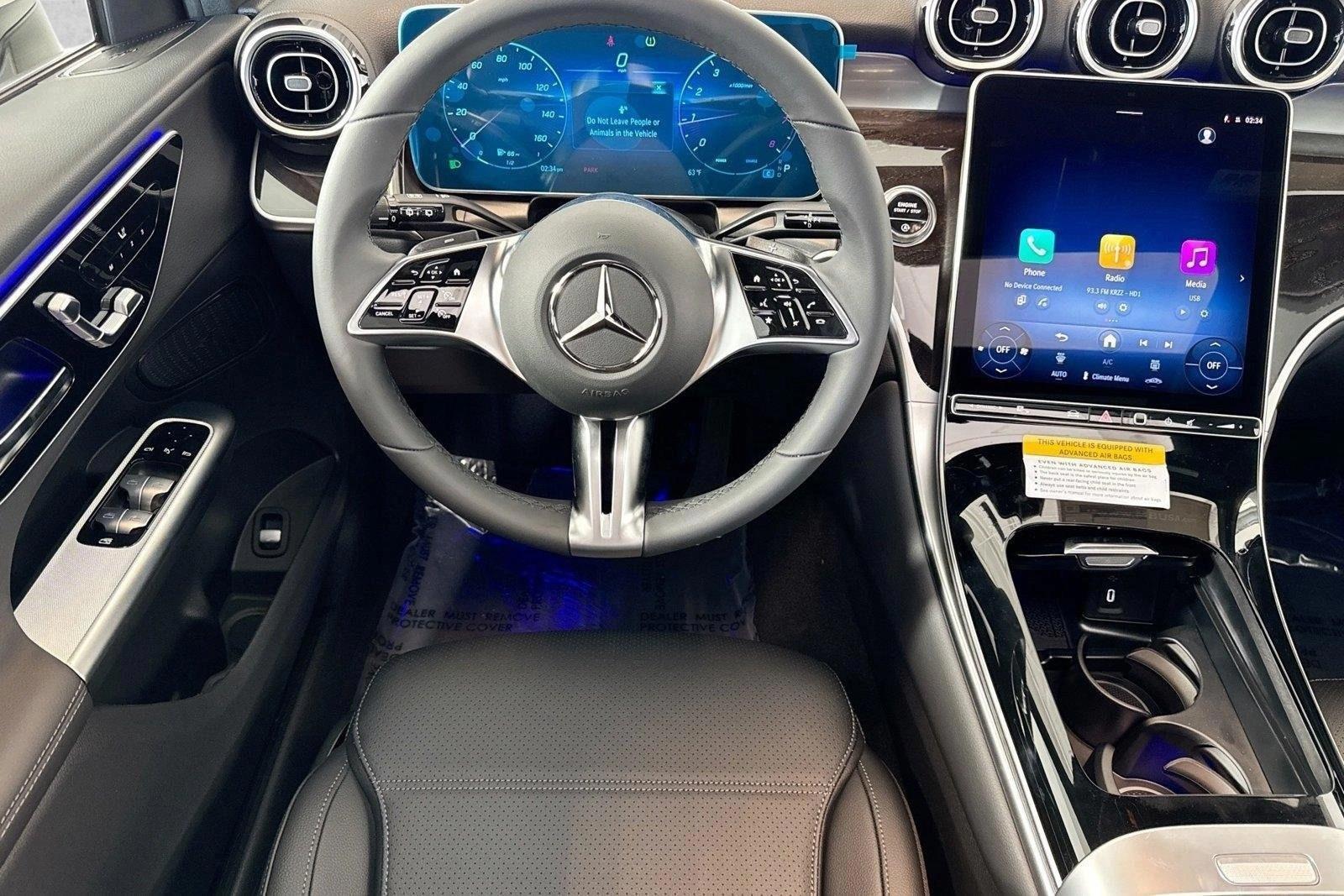 Thumbnail: 2026 Mercedes-Benz GLC - 3