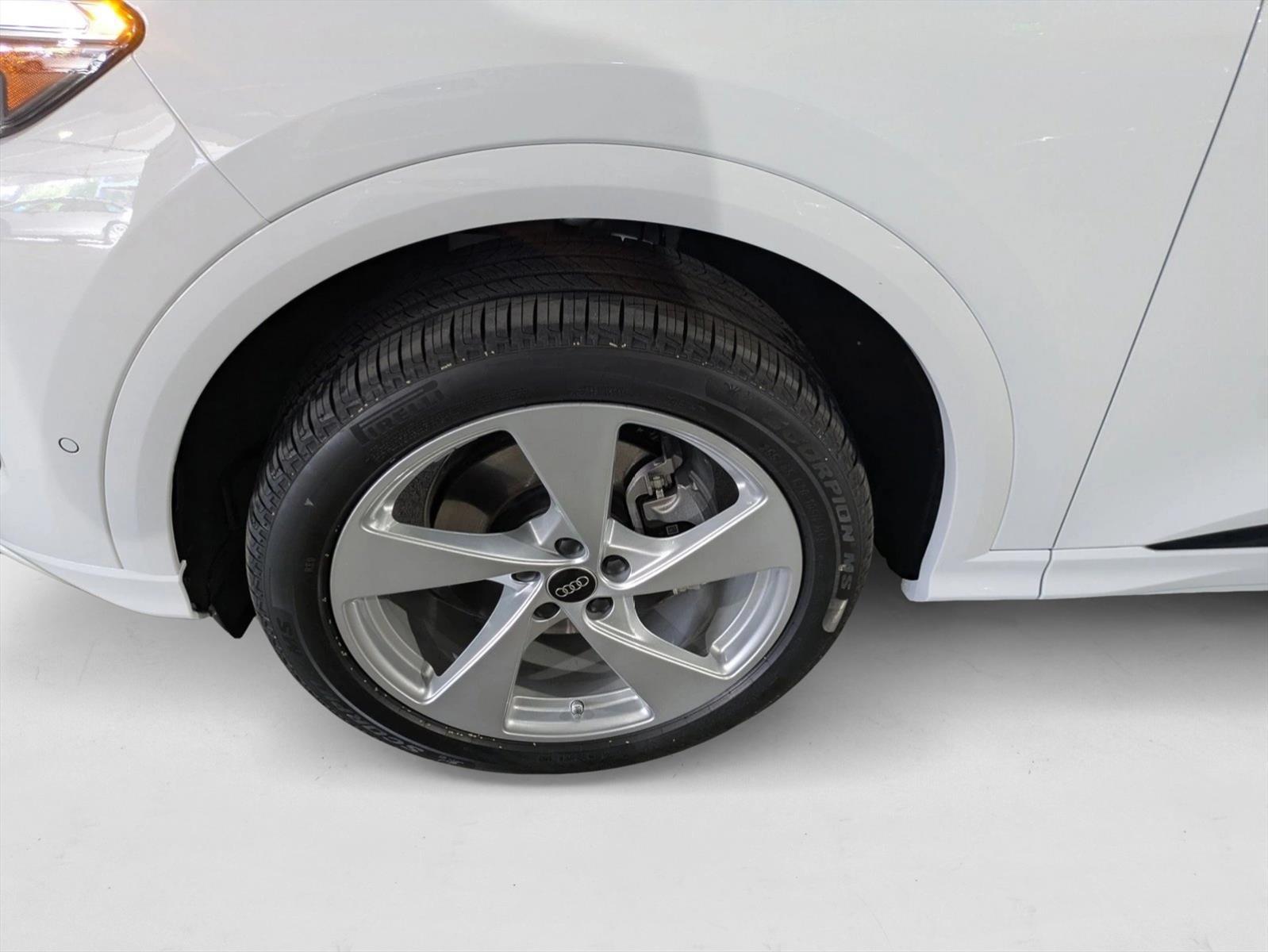 2025 Audi Q5 Premium Plus - Photo 10