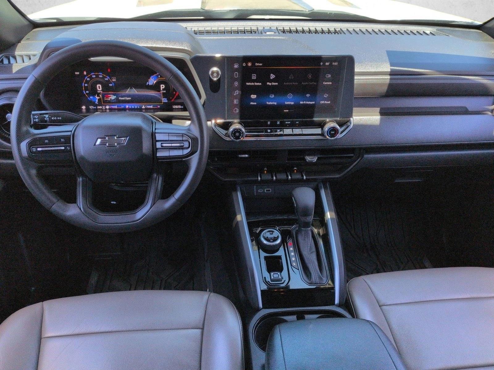 Thumbnail: 2024 Chevrolet Colorado - 5