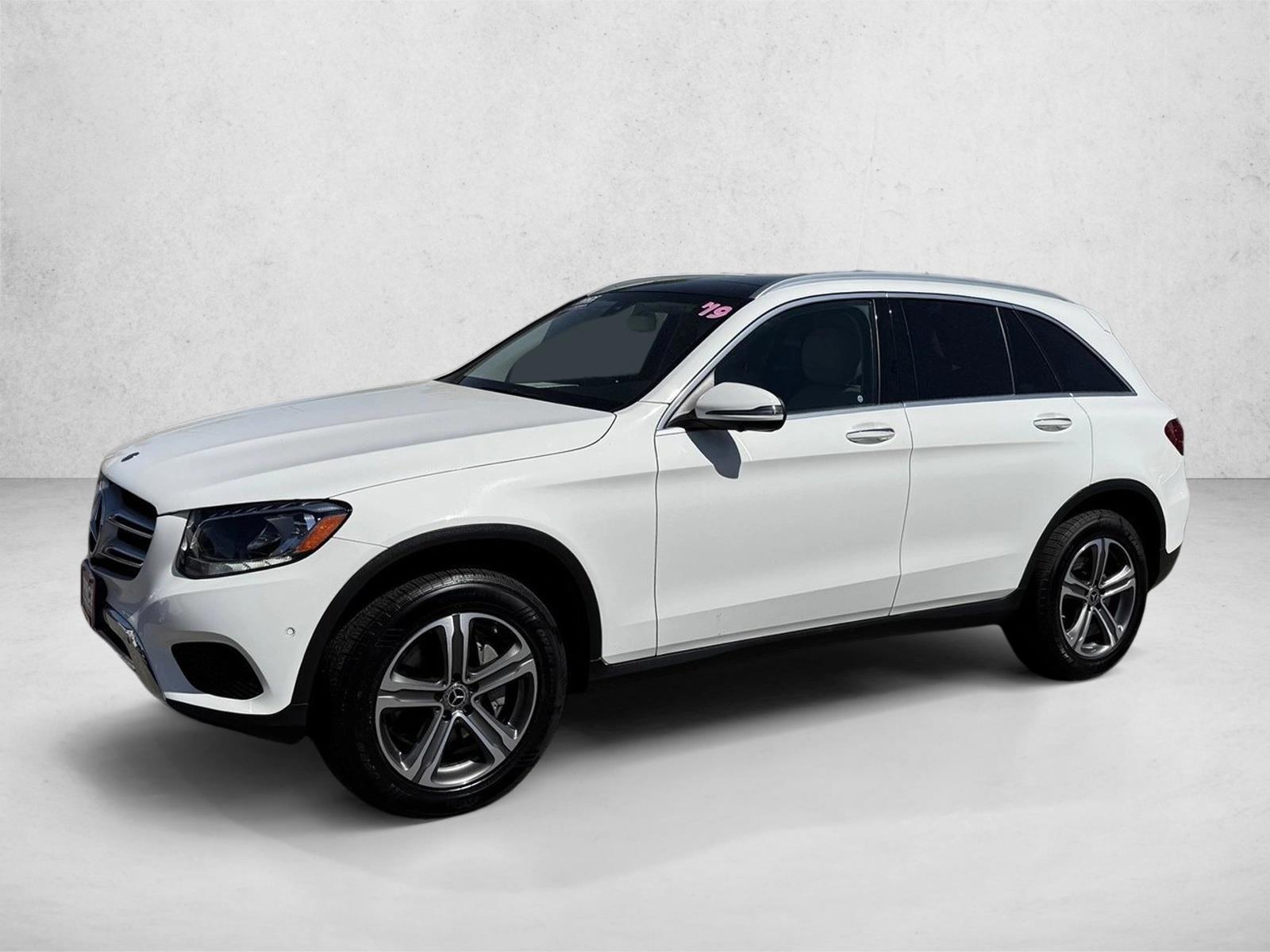 Thumbnail: 2019 Mercedes-Benz GLC - 1