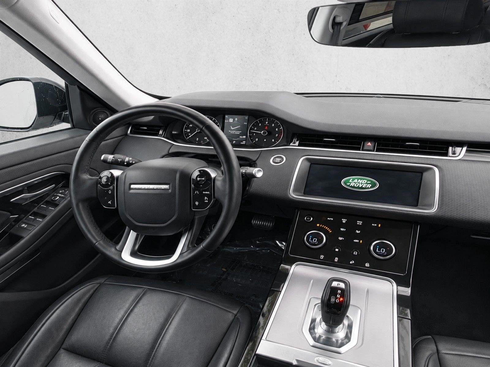 Thumbnail: 2020 Land Rover Range Rover Evoque - 4