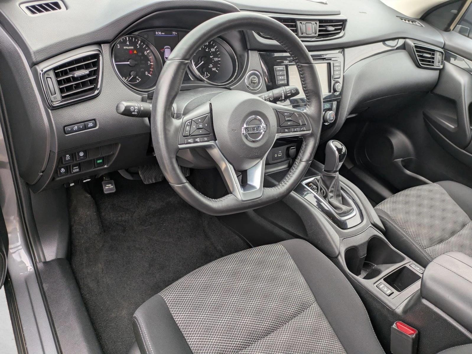 Thumbnail: 2019 Nissan Rogue Sport - 3