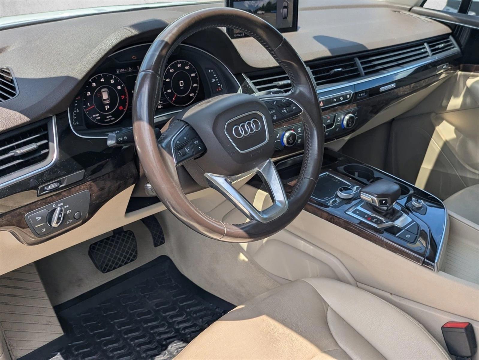 Thumbnail: 2017 Audi Q7 - 3