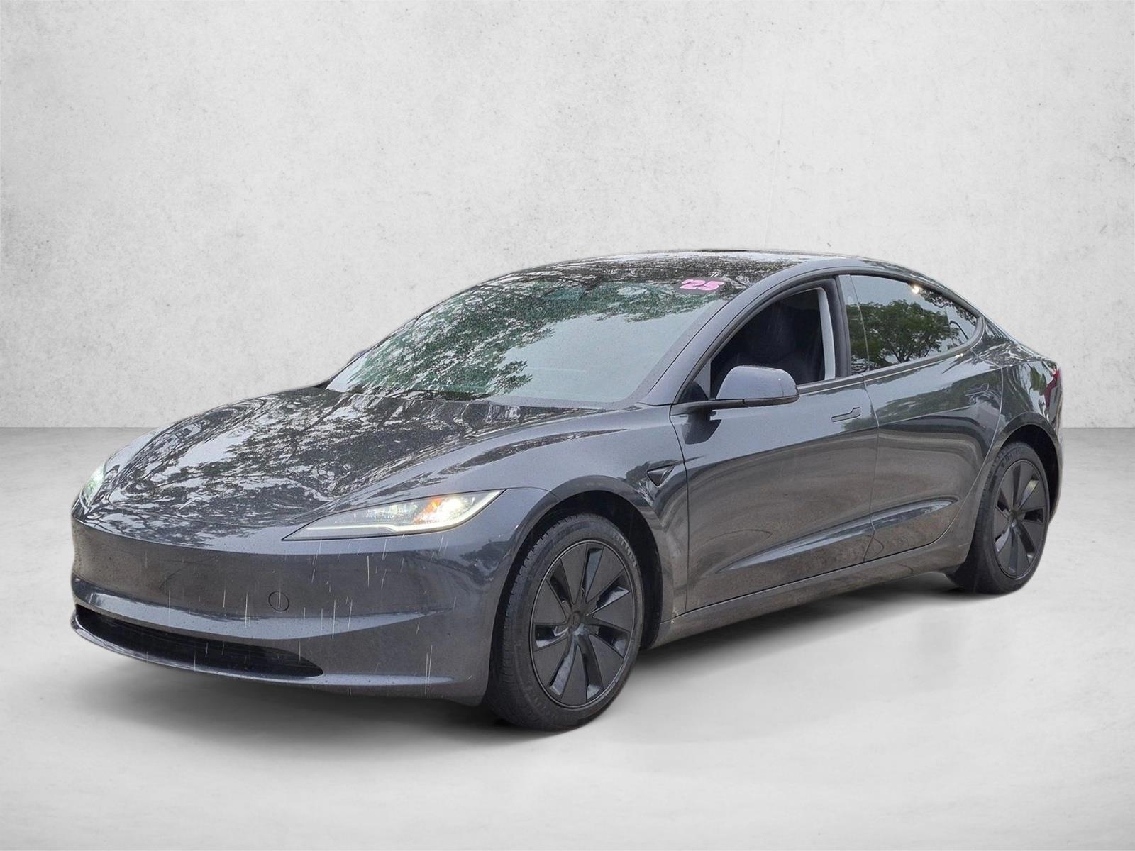 Thumbnail: 2025 Tesla Model 3 - 1