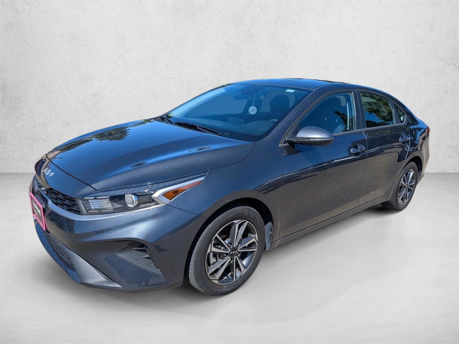 Thumbnail: 2023 Kia Forte - 1