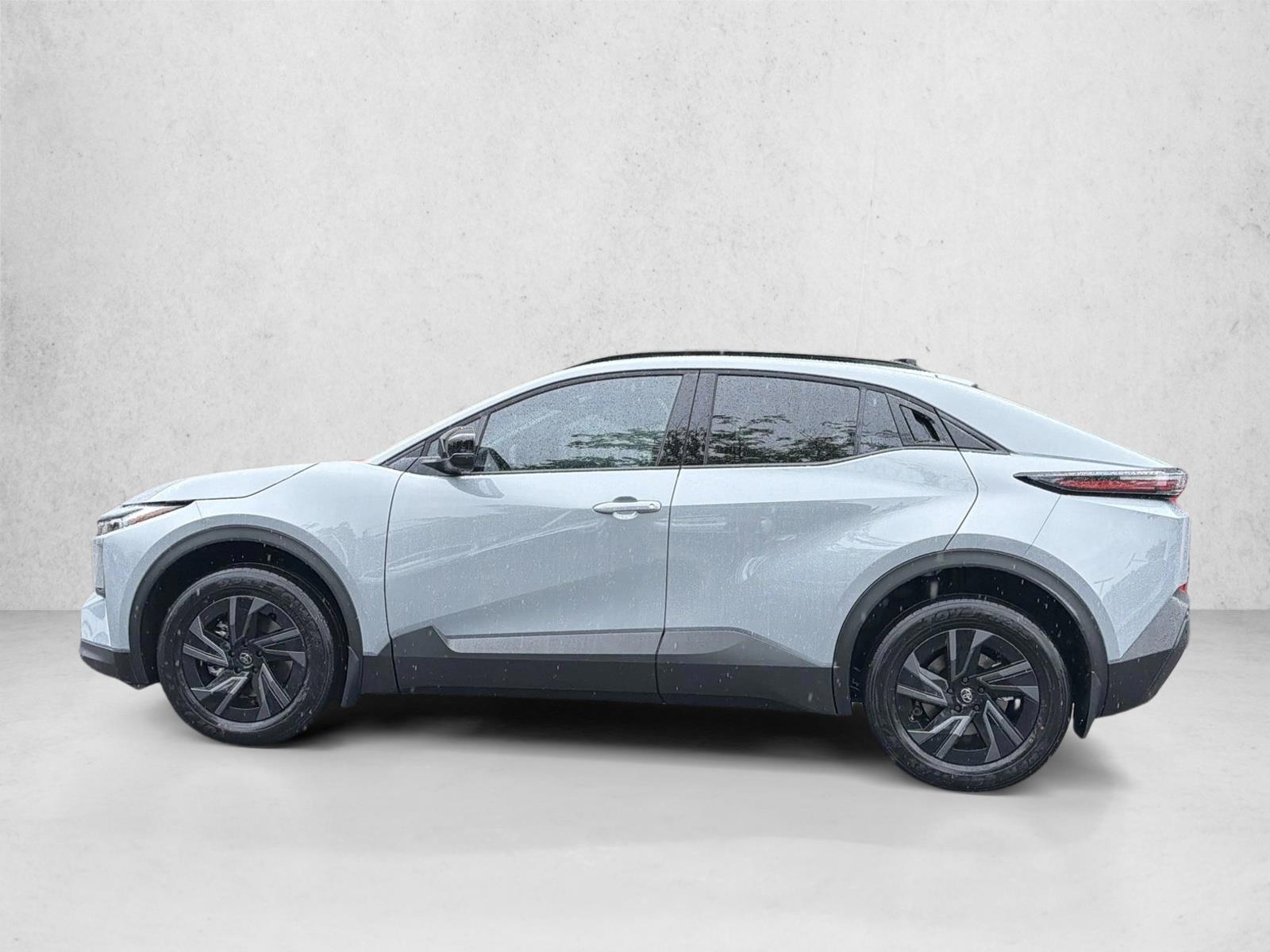Thumbnail: 2026 Toyota C-HR - 2