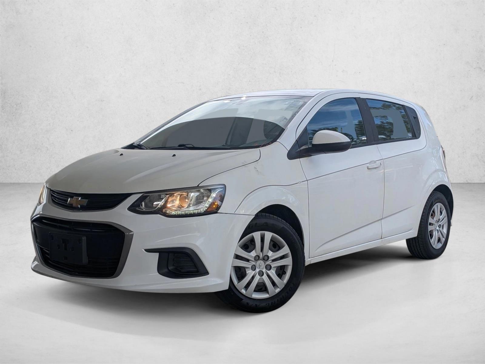 Thumbnail: 2017 Chevrolet Sonic - 1