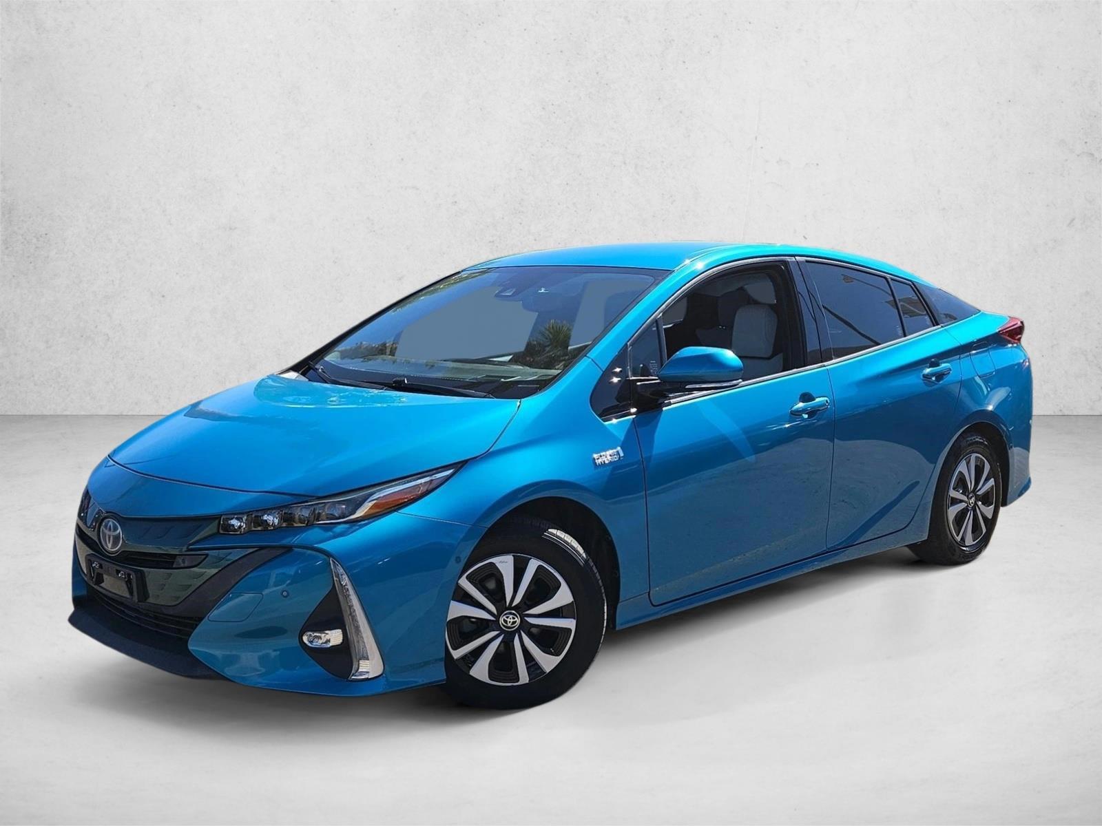 Thumbnail: 2018 Toyota Prius Prime - 1