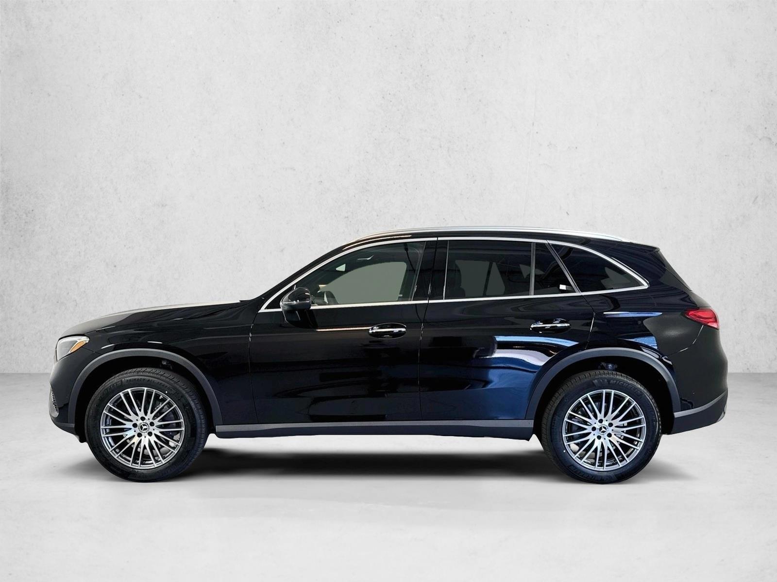 Thumbnail: 2026 Mercedes-Benz GLC - 2