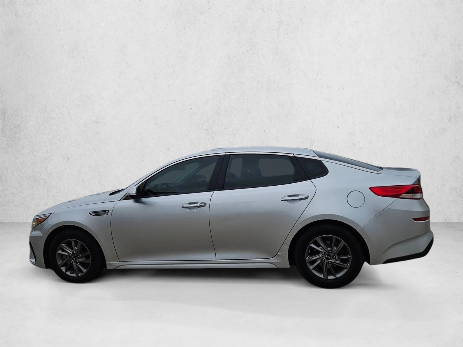 Thumbnail: 2020 Kia Optima - 2