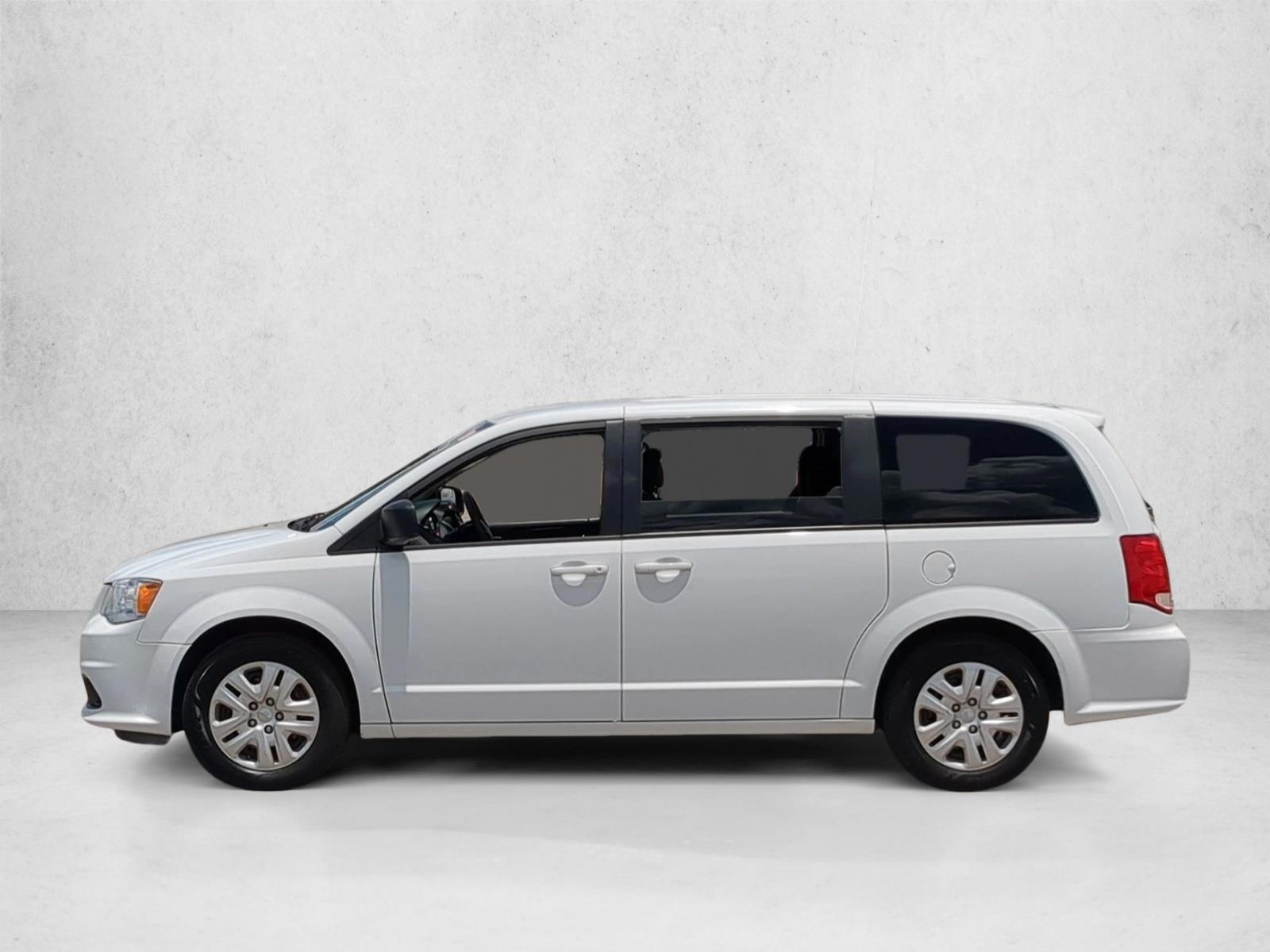 Thumbnail: 2018 Dodge Grand Caravan - 2