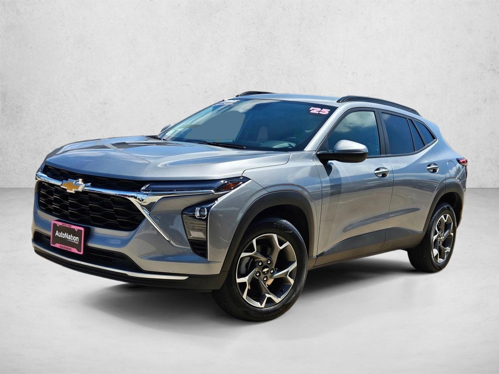 Thumbnail: 2025 Chevrolet Trax - 1