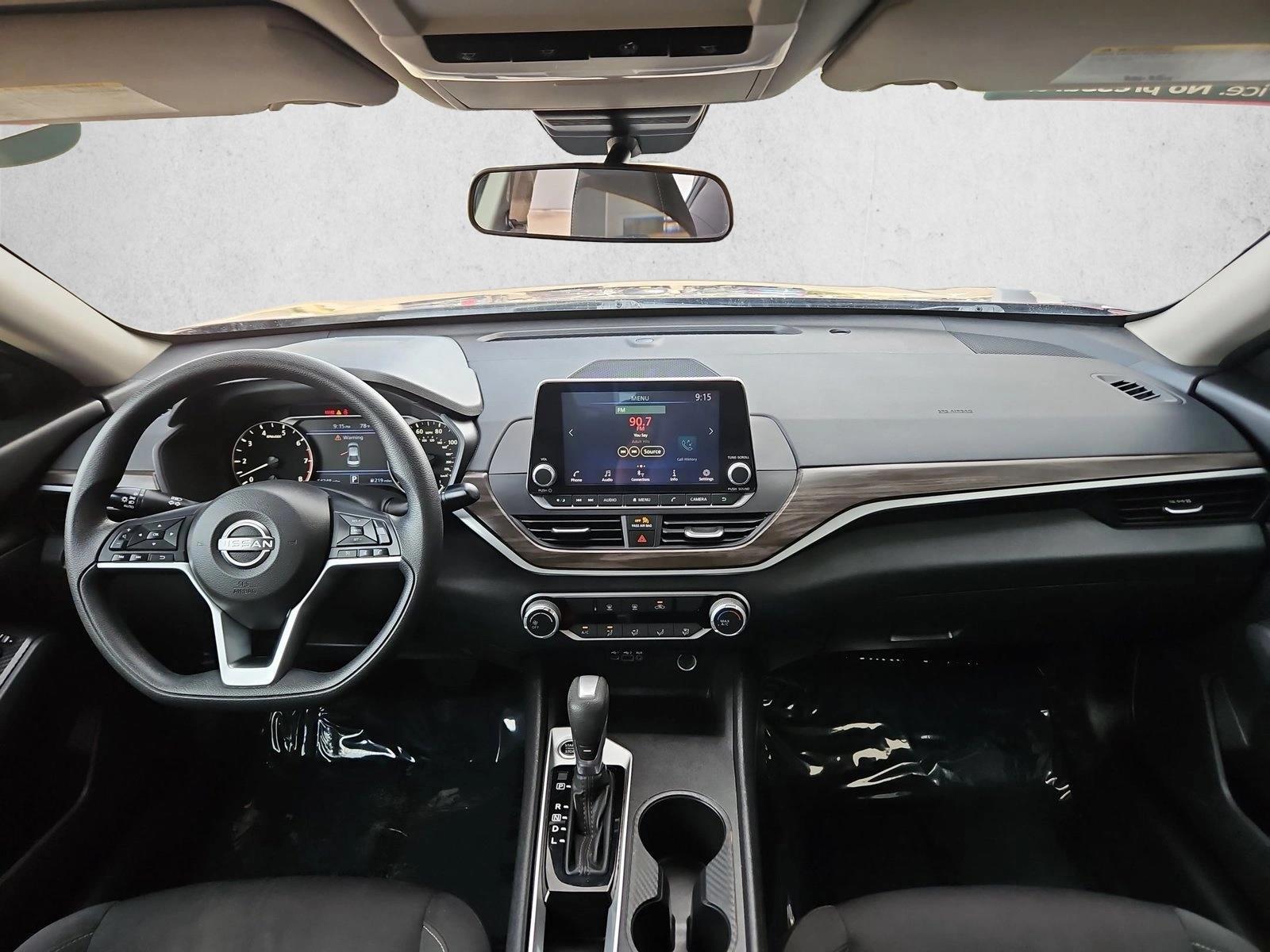 Thumbnail: 2025 Nissan Altima - 4