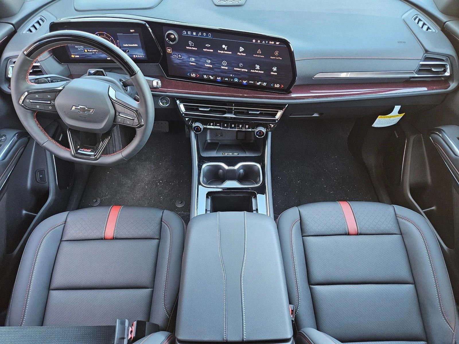 Thumbnail: 2026 Chevrolet Traverse - 4