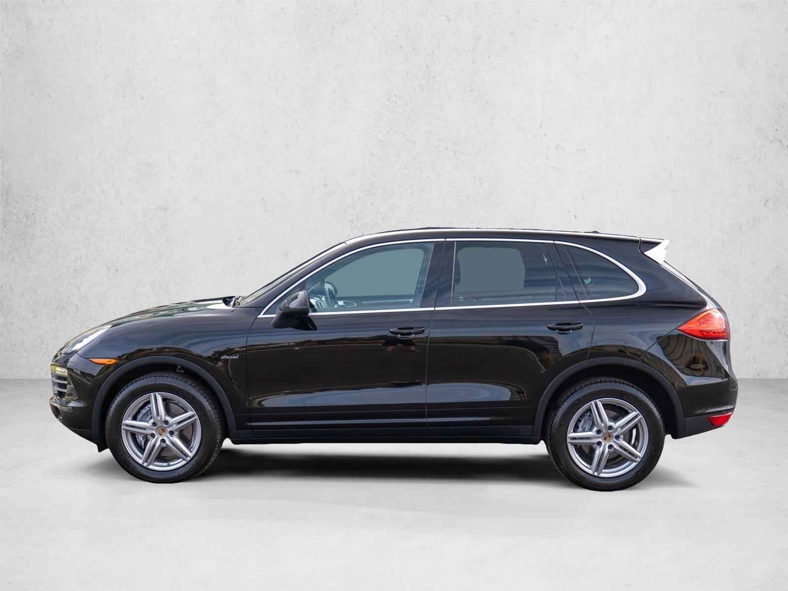 Thumbnail: 2014 Porsche Cayenne - 2