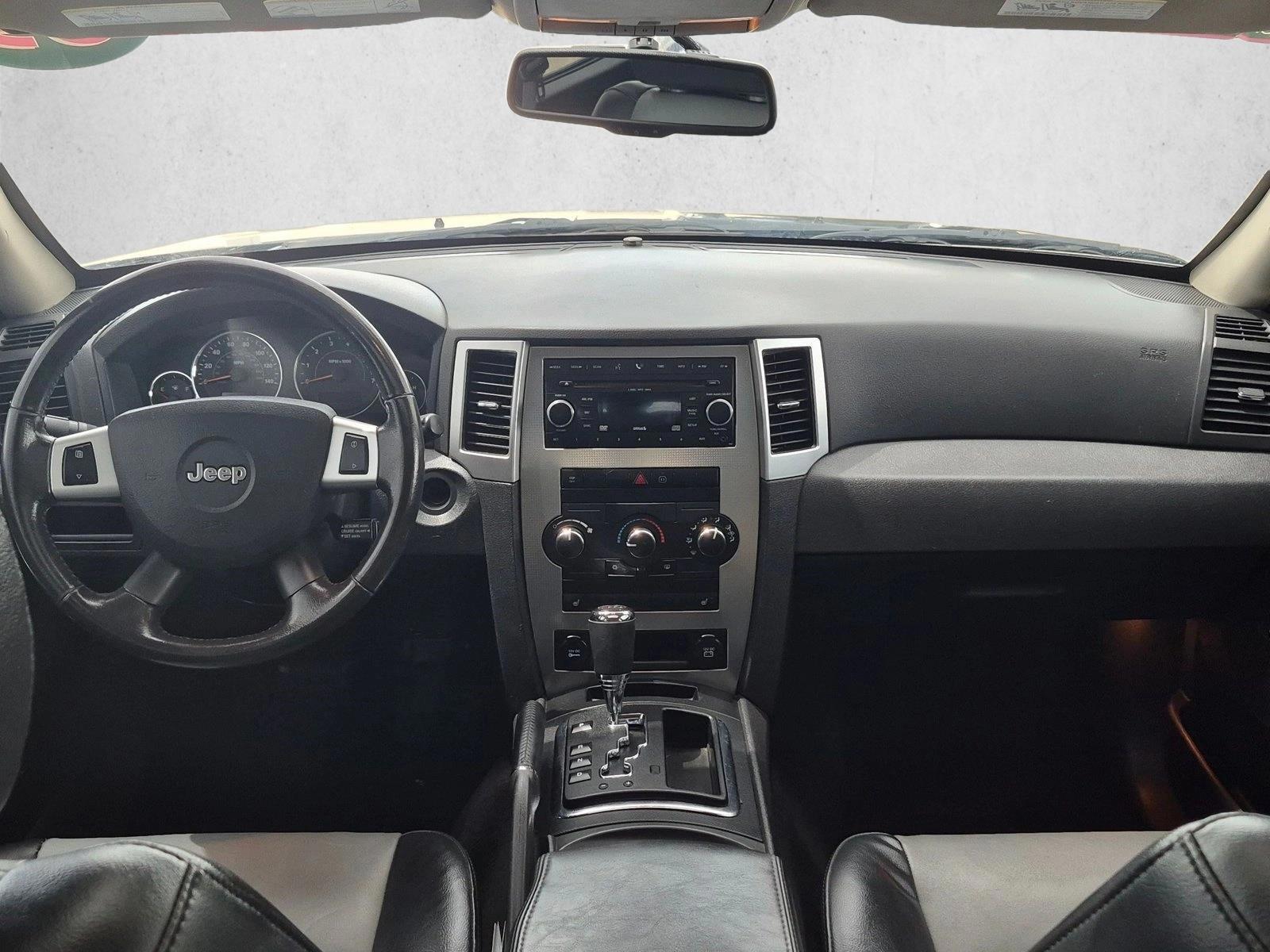 Thumbnail: 2009 Jeep Grand Cherokee - 4
