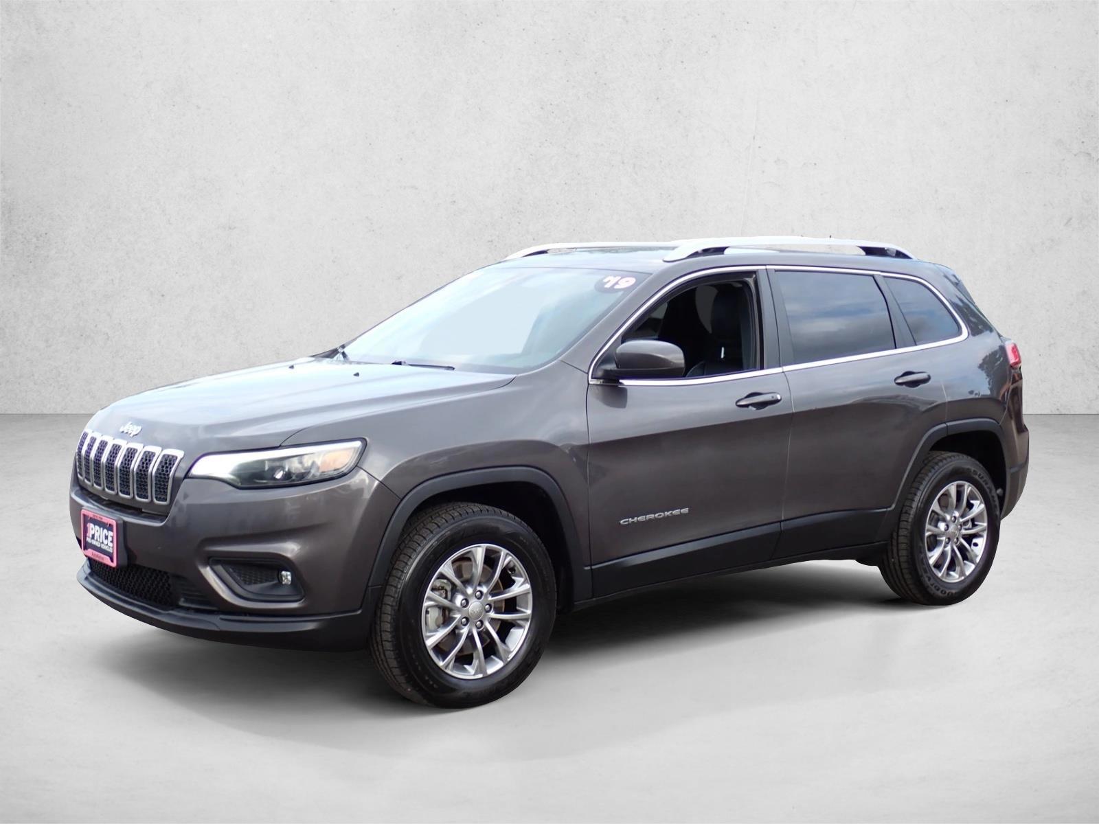 Thumbnail: 2019 Jeep Cherokee - 1