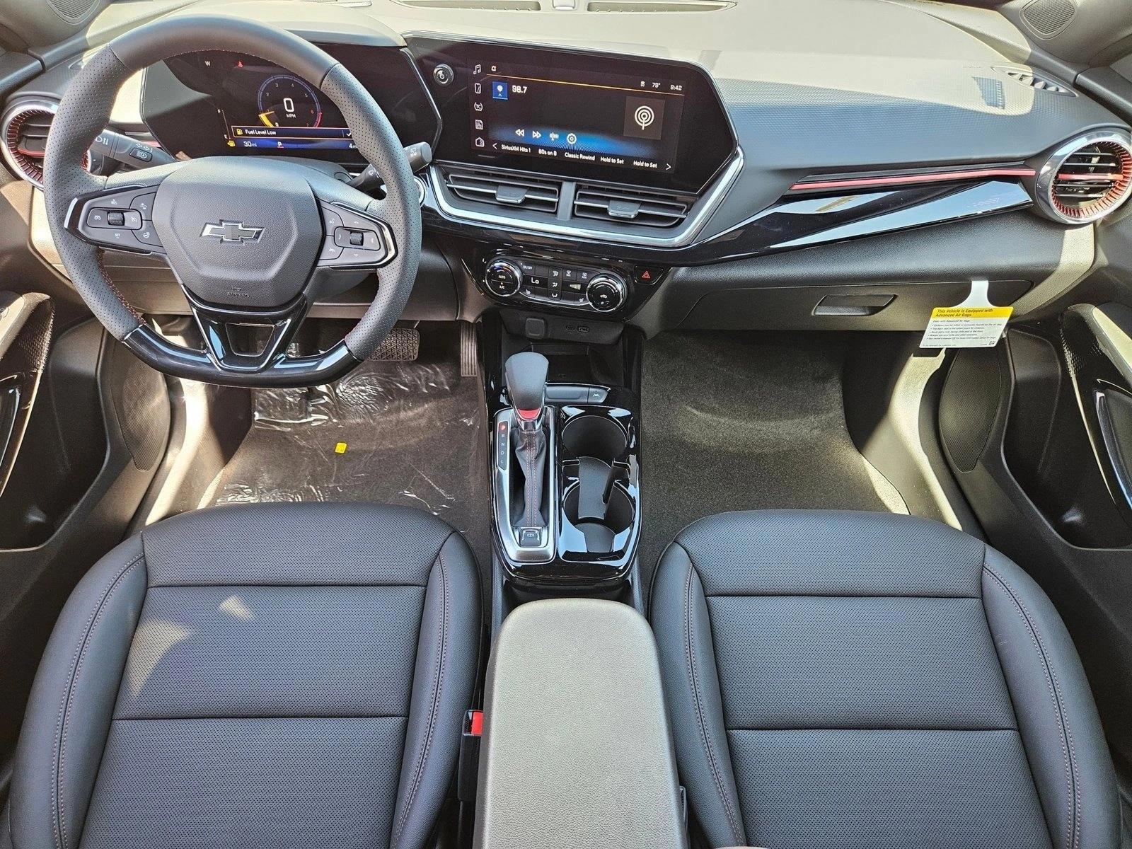 Thumbnail: 2026 Chevrolet Trax - 4