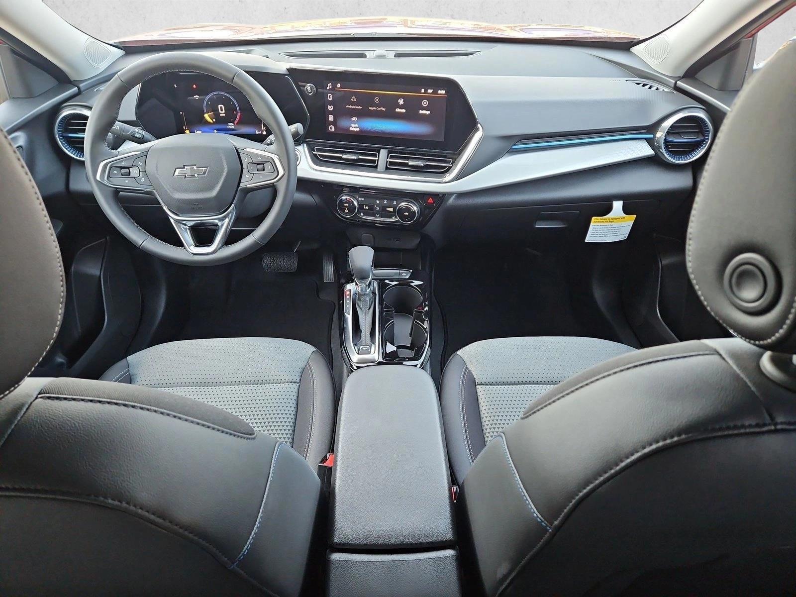Thumbnail: 2026 Chevrolet Trax - 3
