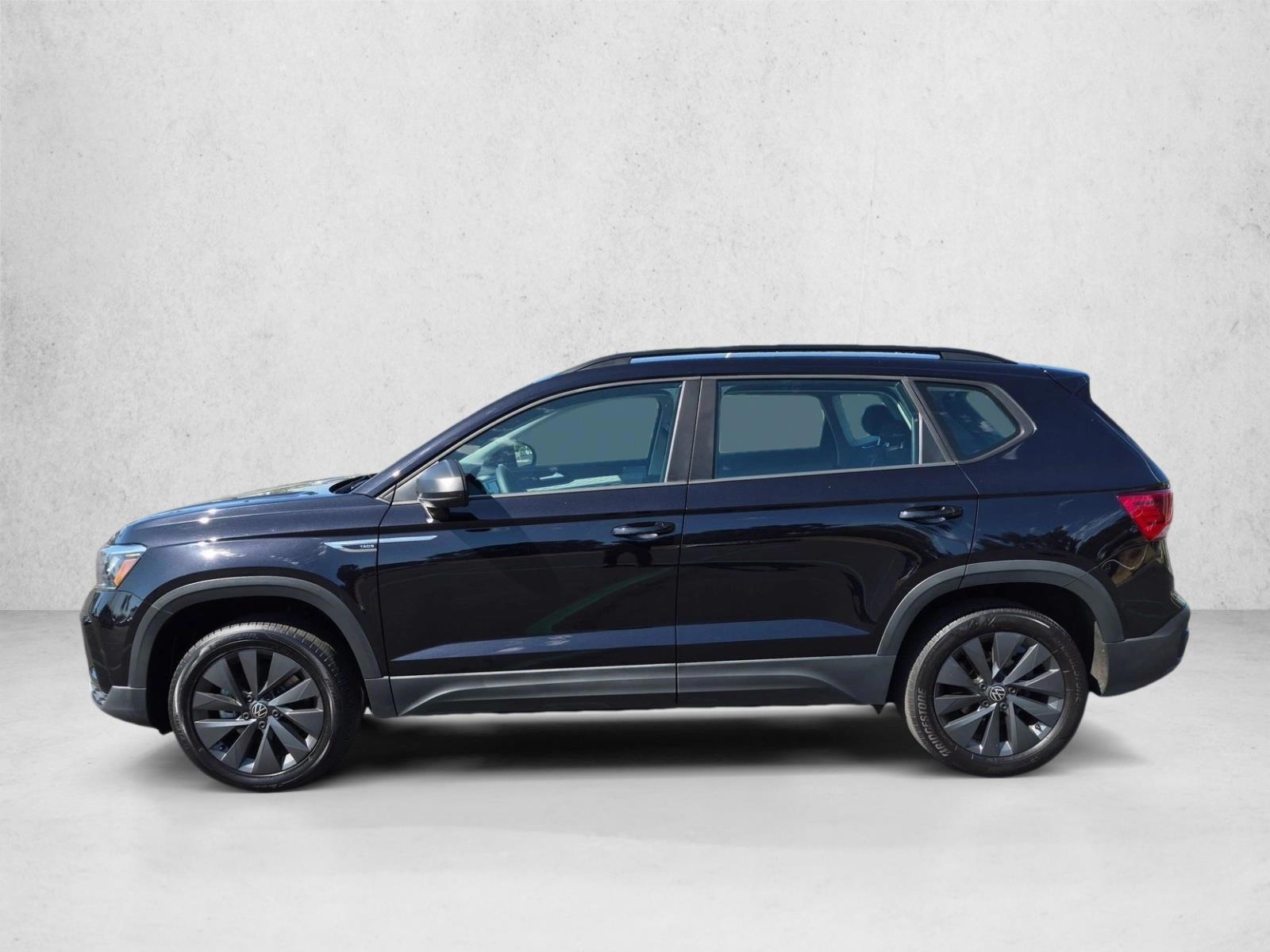 Thumbnail: 2022 Volkswagen Taos - 2