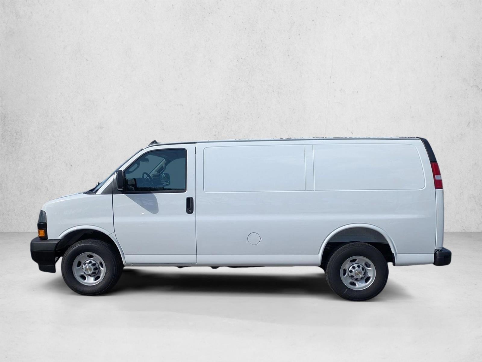 Thumbnail: 2025 Chevrolet Express - 2