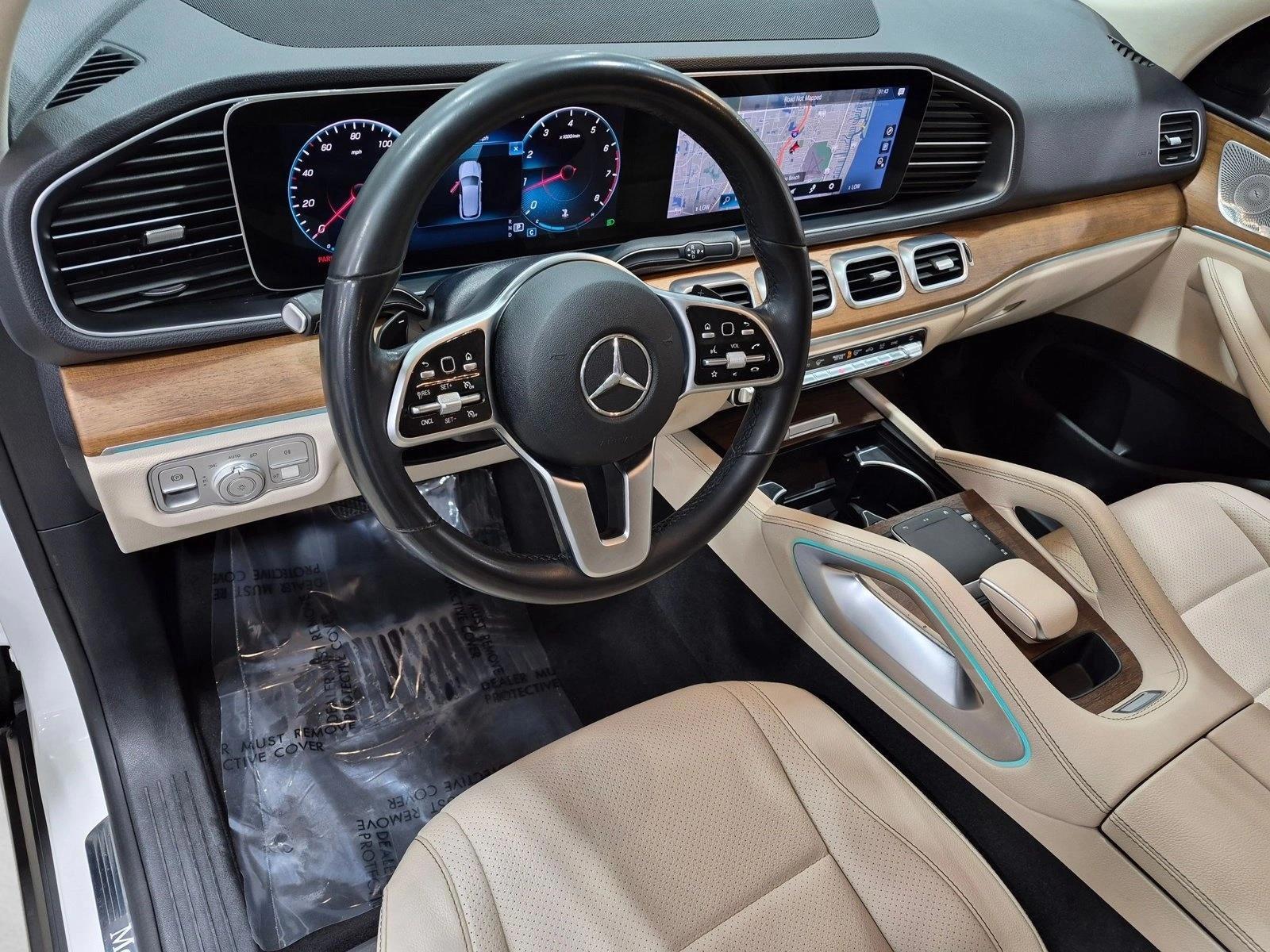 Thumbnail: 2021 Mercedes-Benz GLE - 3