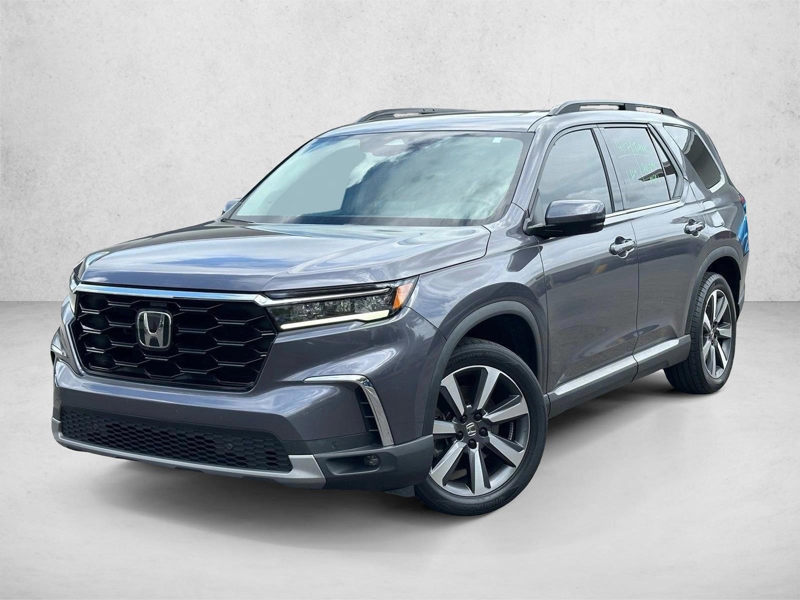 2024 Honda Pilot Touring