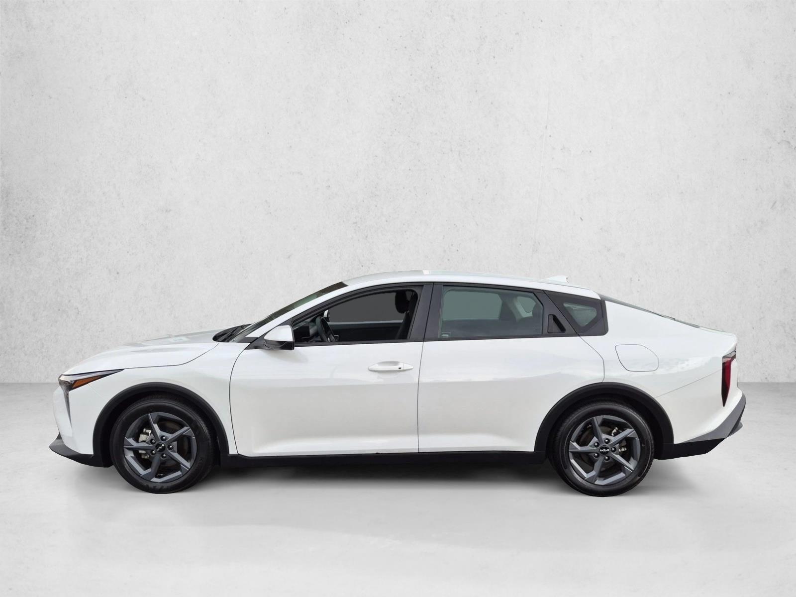 Thumbnail: 2025 Kia K4 - 3
