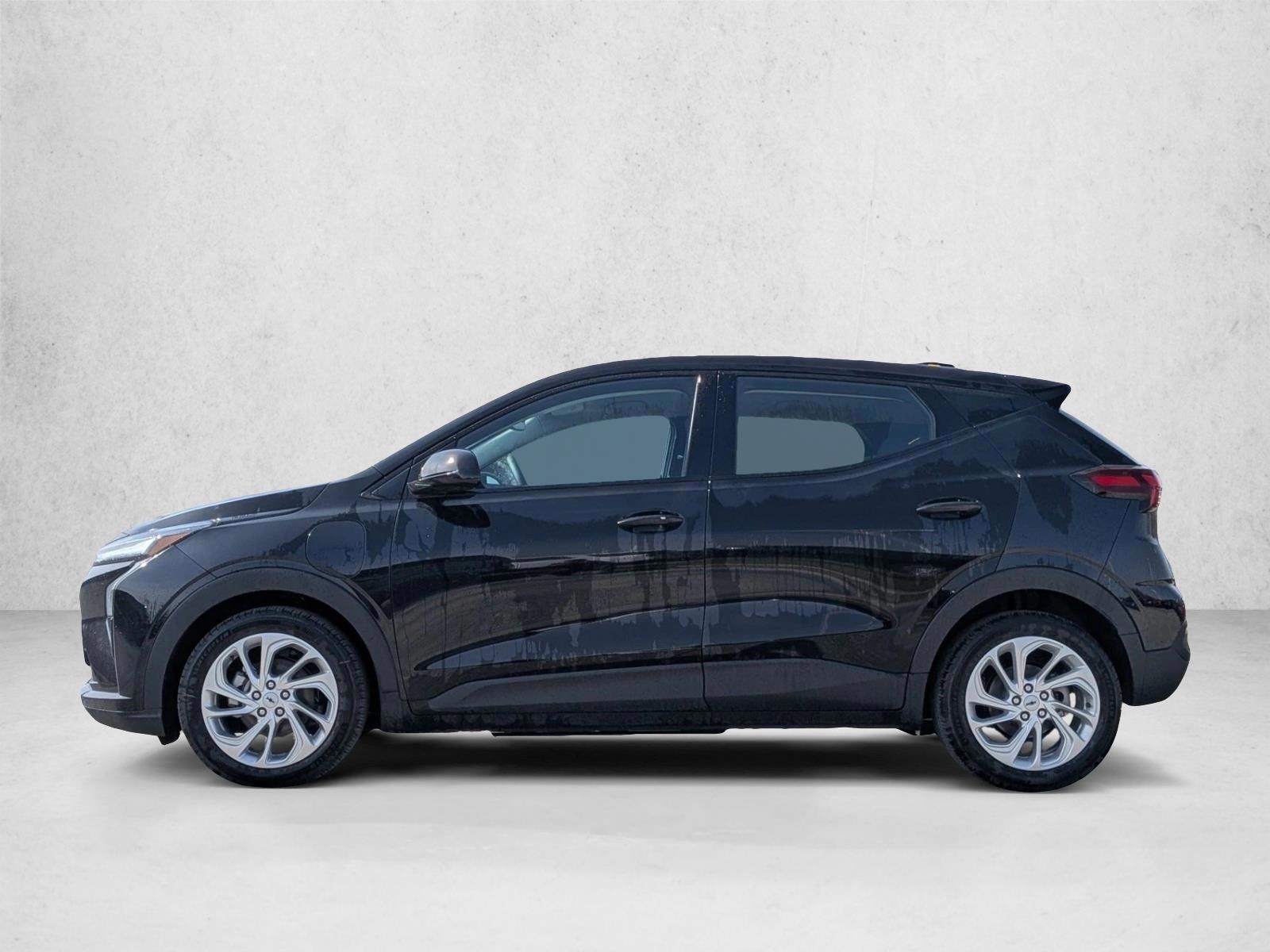 Thumbnail: 2027 Chevrolet Bolt EV - 2
