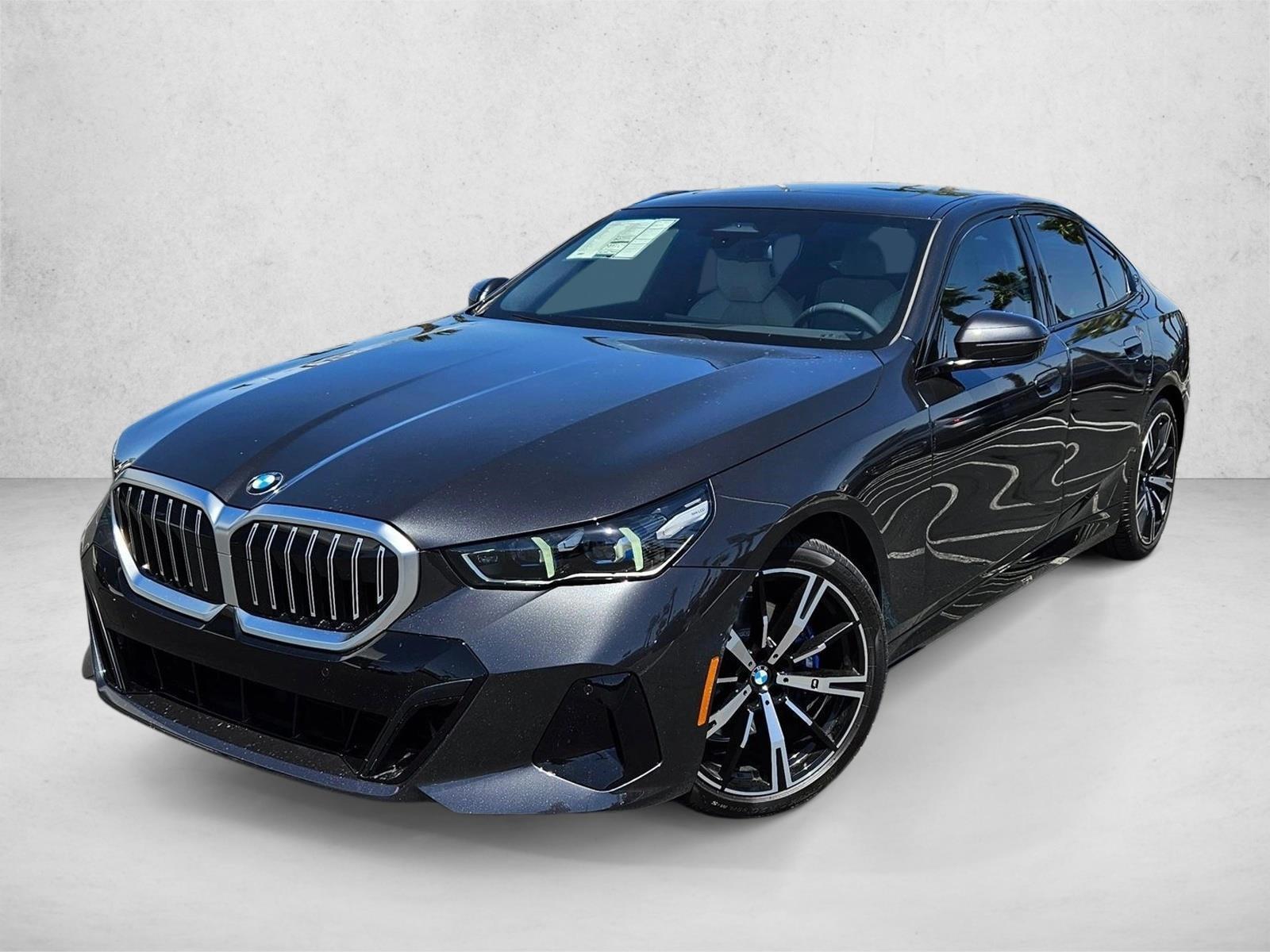Thumbnail: 2026 BMW 5 Series - 1