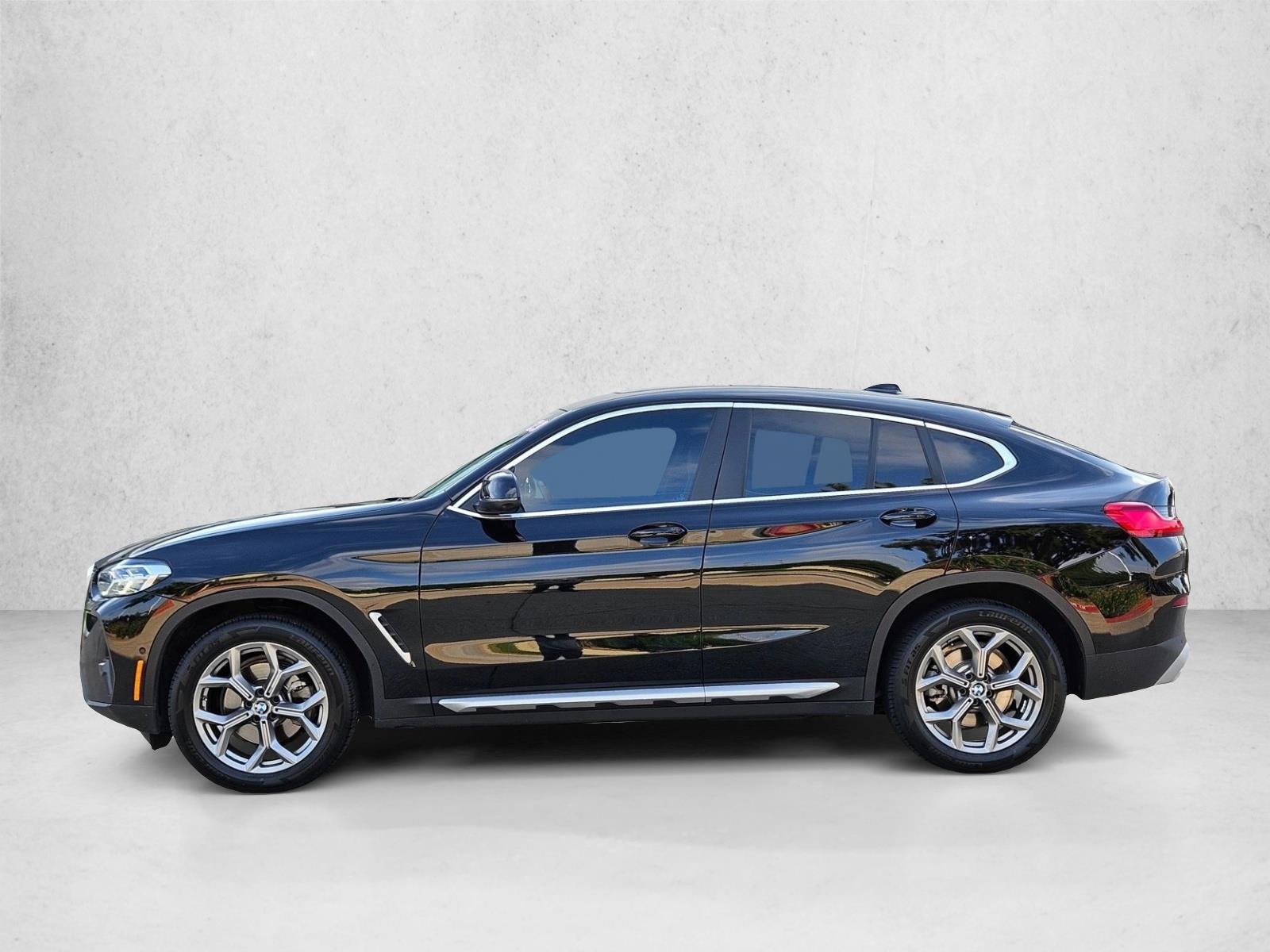 Thumbnail: 2023 BMW X4 - 2
