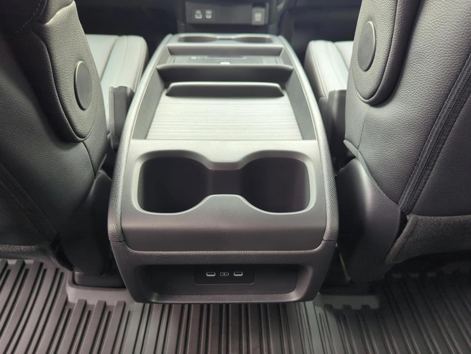 2026 Honda Odyssey EX-L - Photo 17