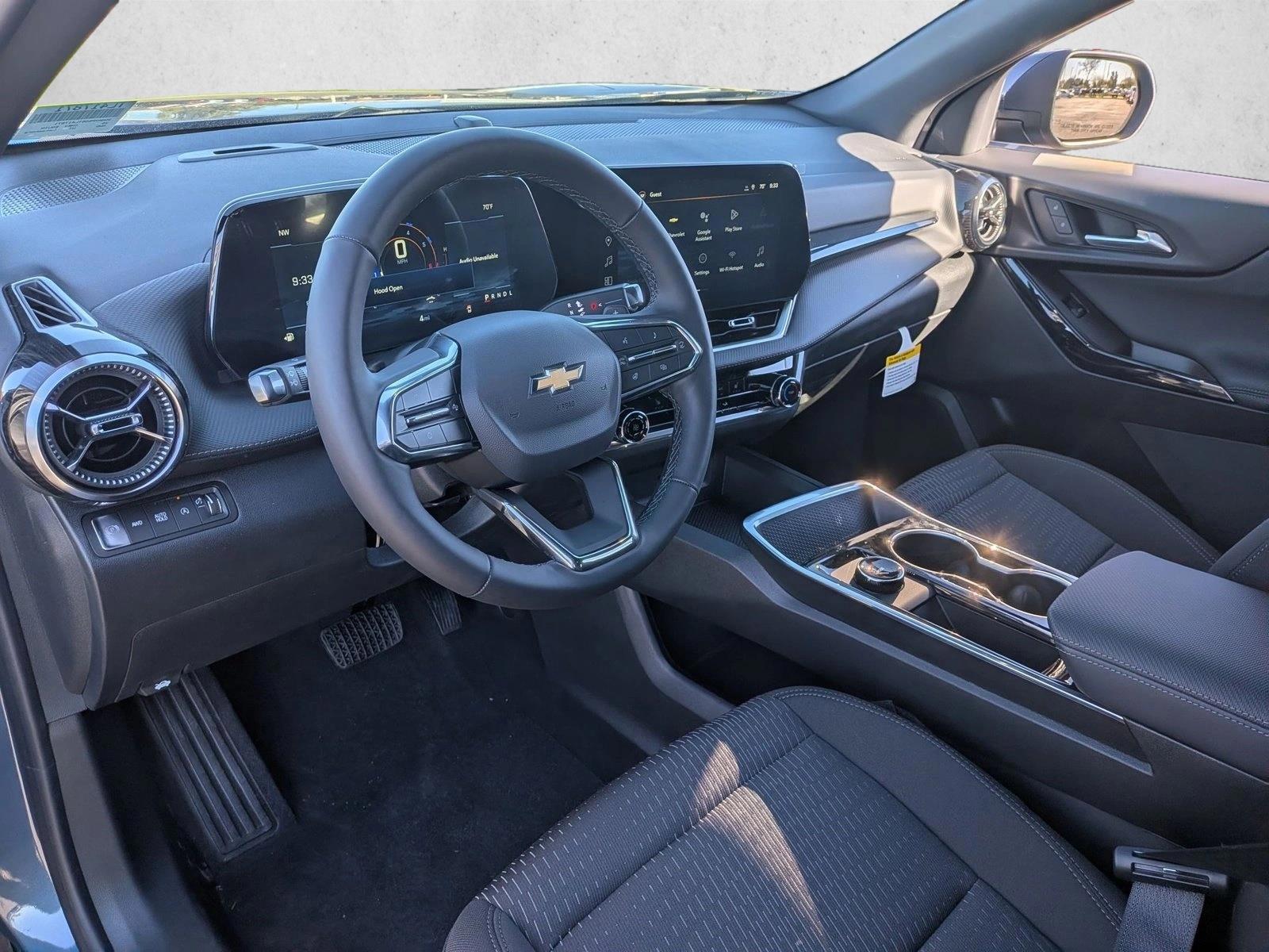 Thumbnail: 2026 Chevrolet Equinox - 3