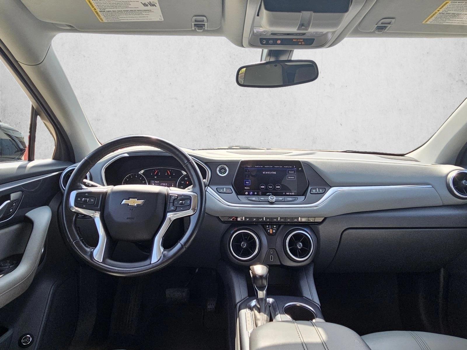 Thumbnail: 2020 Chevrolet Blazer - 3