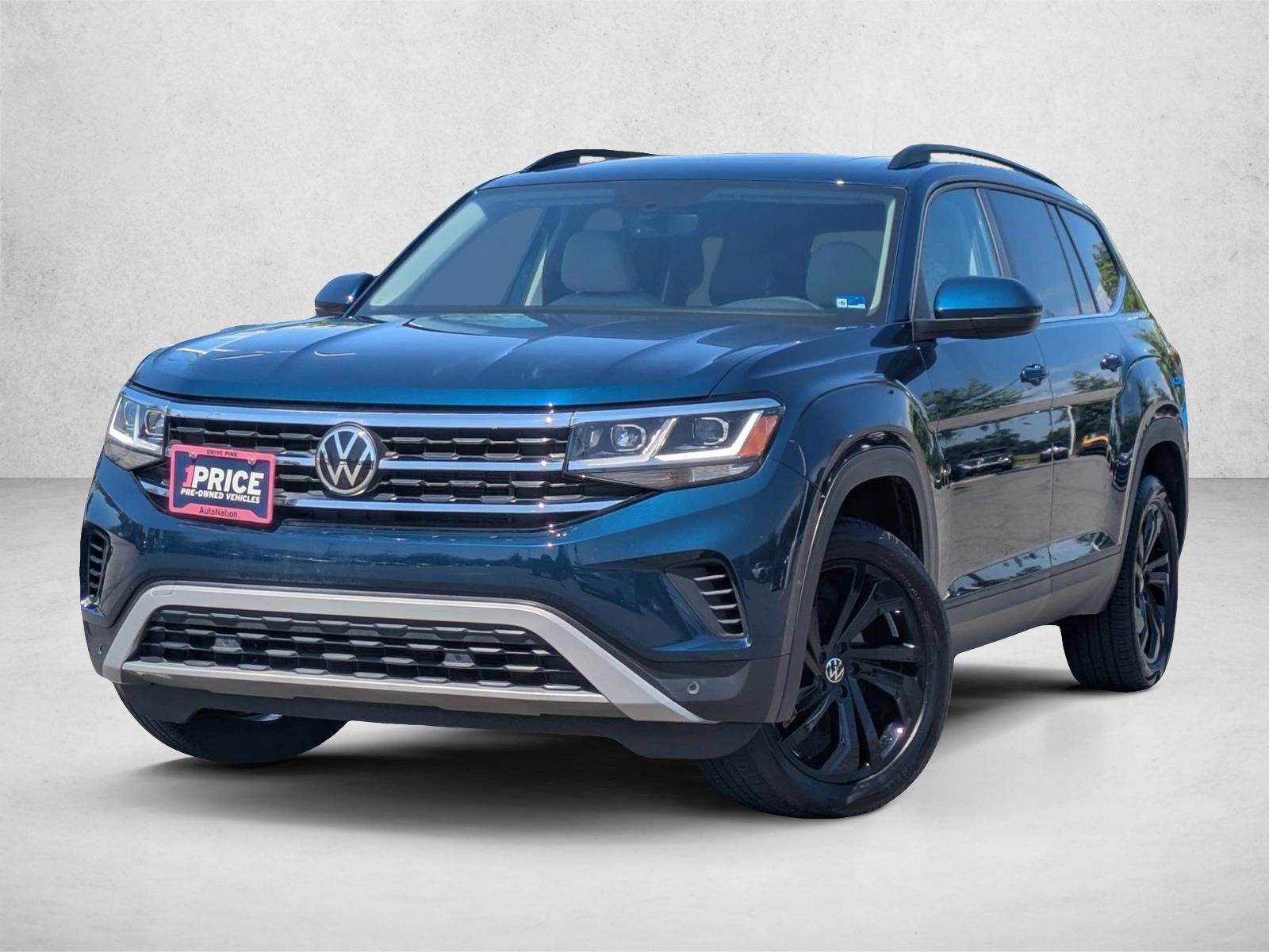 Thumbnail: 2022 Volkswagen Atlas - 1