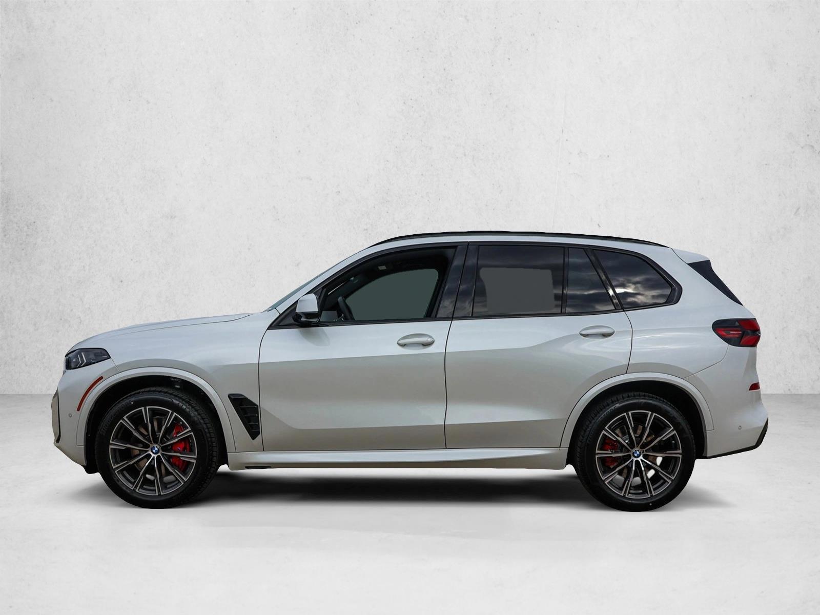 Thumbnail: 2026 BMW X5 - 2