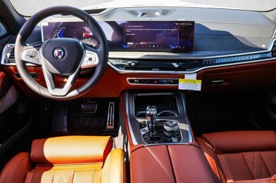 2026 BMW X7