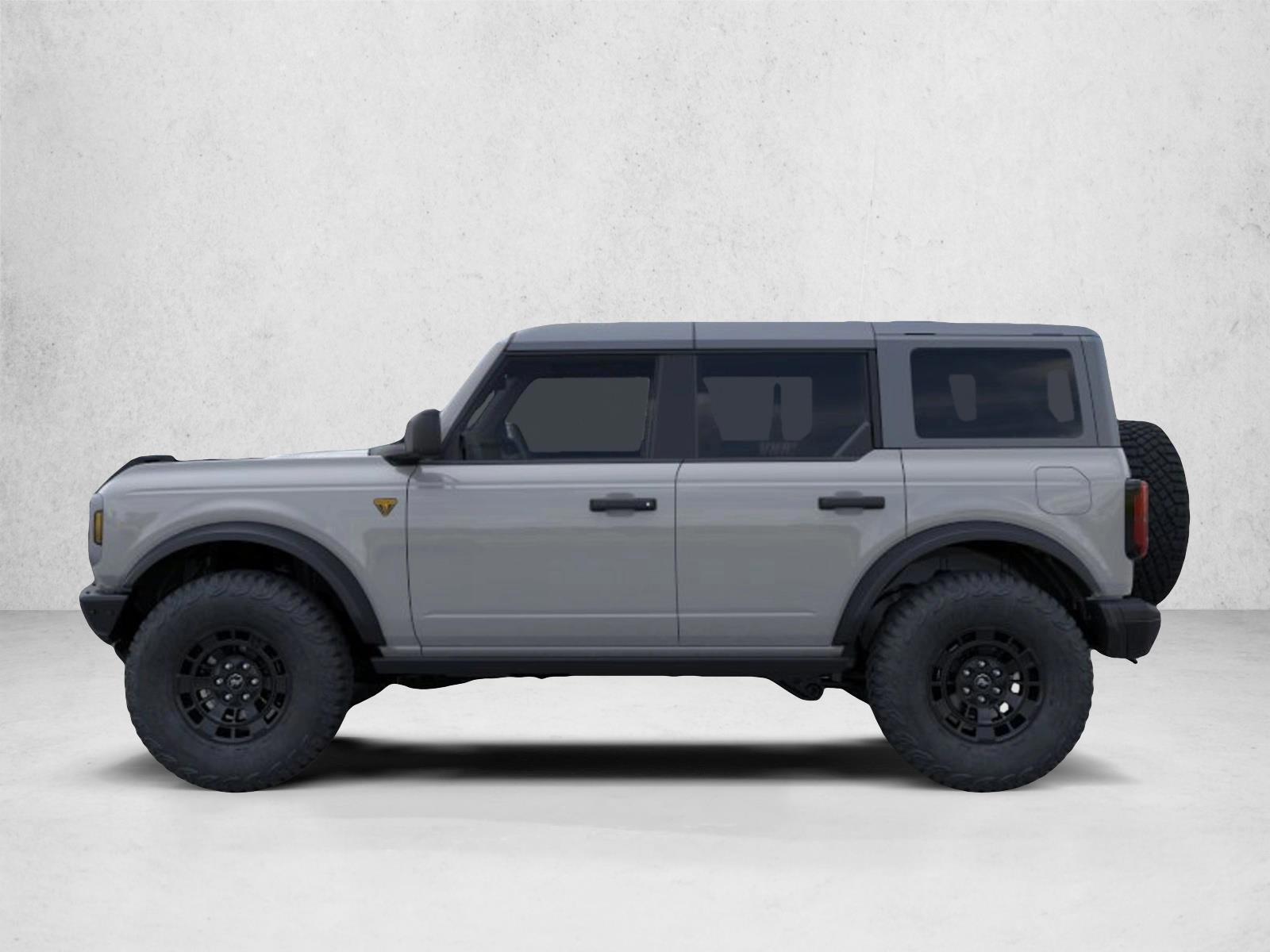 Thumbnail: 2026 Ford Bronco - 3