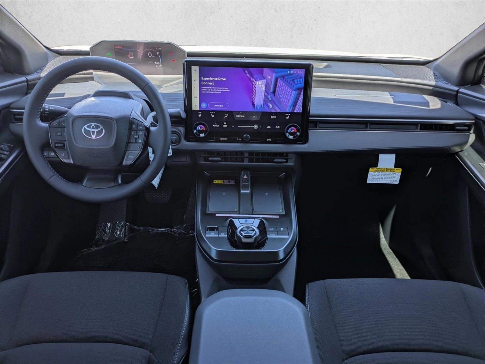 Thumbnail: 2026 Toyota C-HR - 3