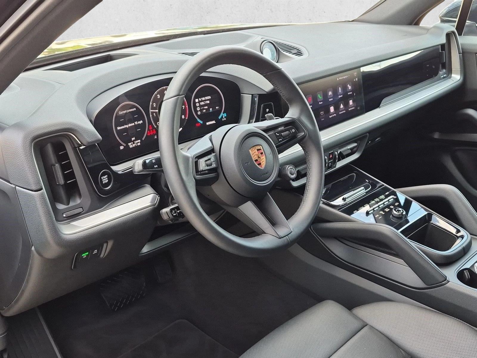 Thumbnail: 2026 Porsche Cayenne - 3