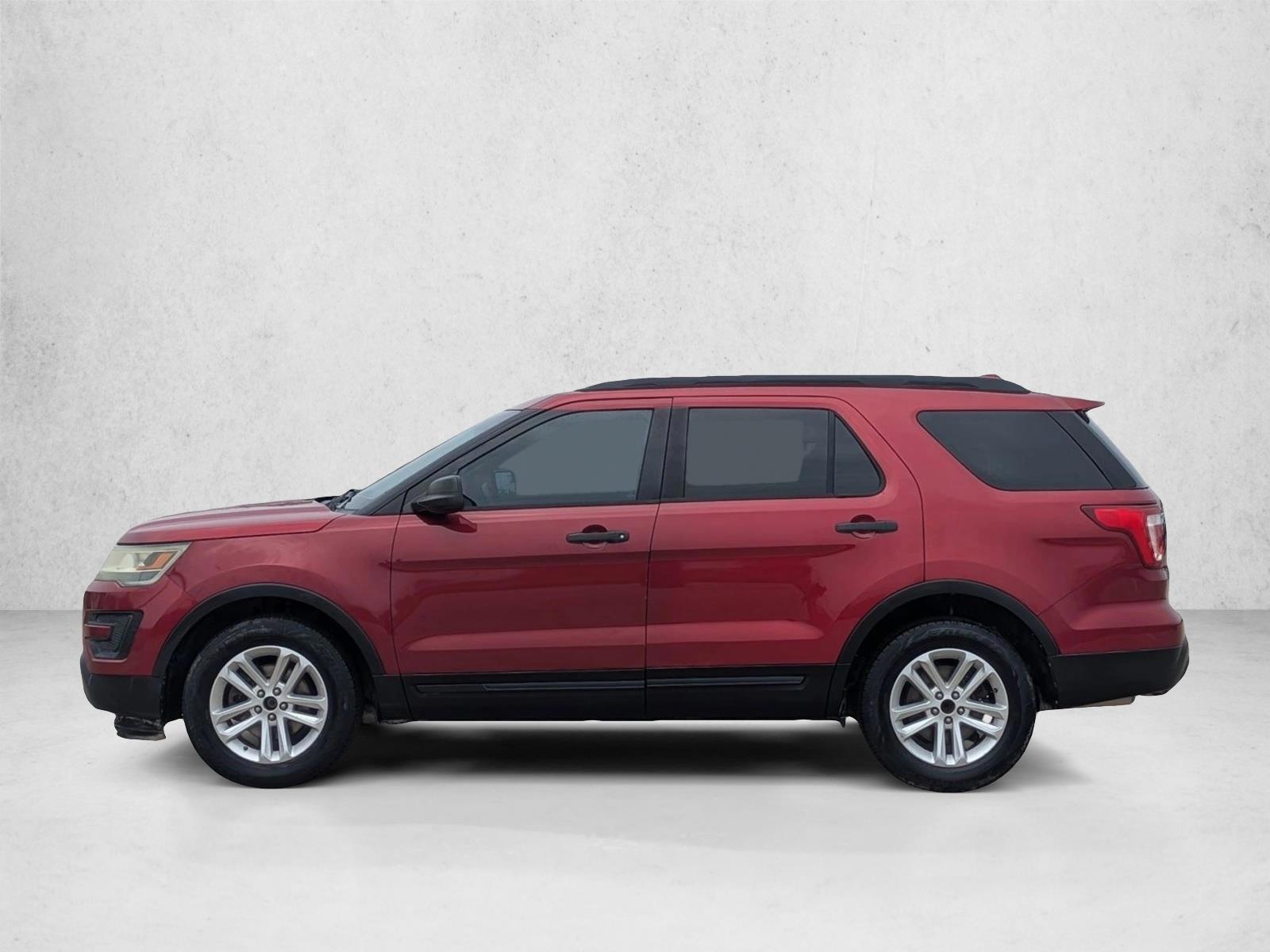 Thumbnail: 2016 Ford Explorer - 2