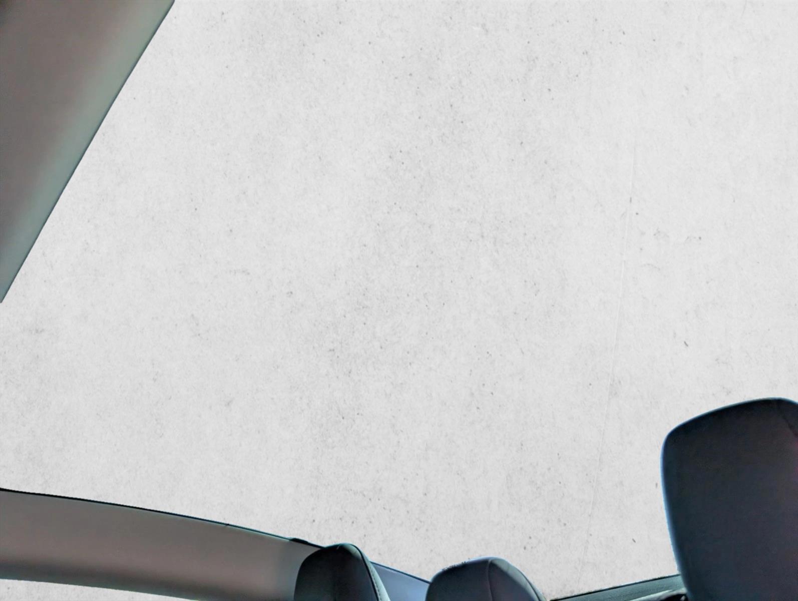 2025 Tesla Model 3 Performance - Photo 20