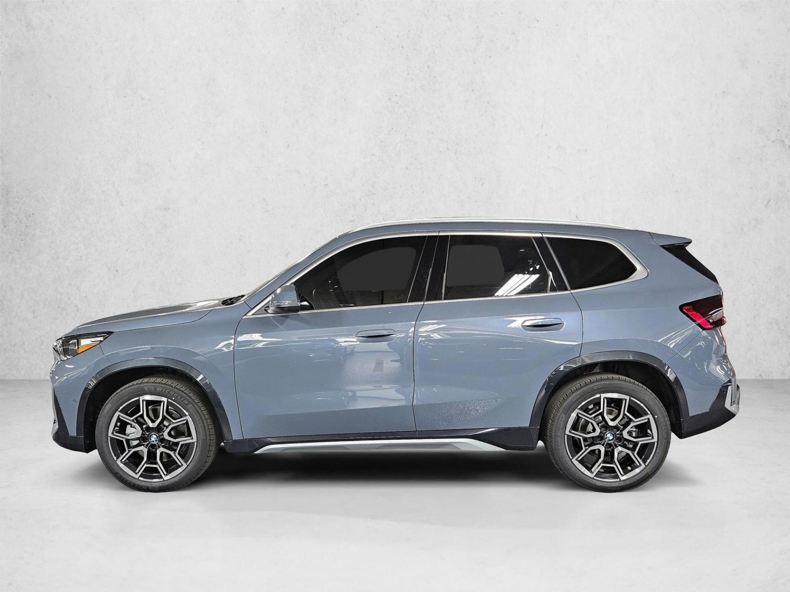 Thumbnail: 2026 BMW X1 - 2
